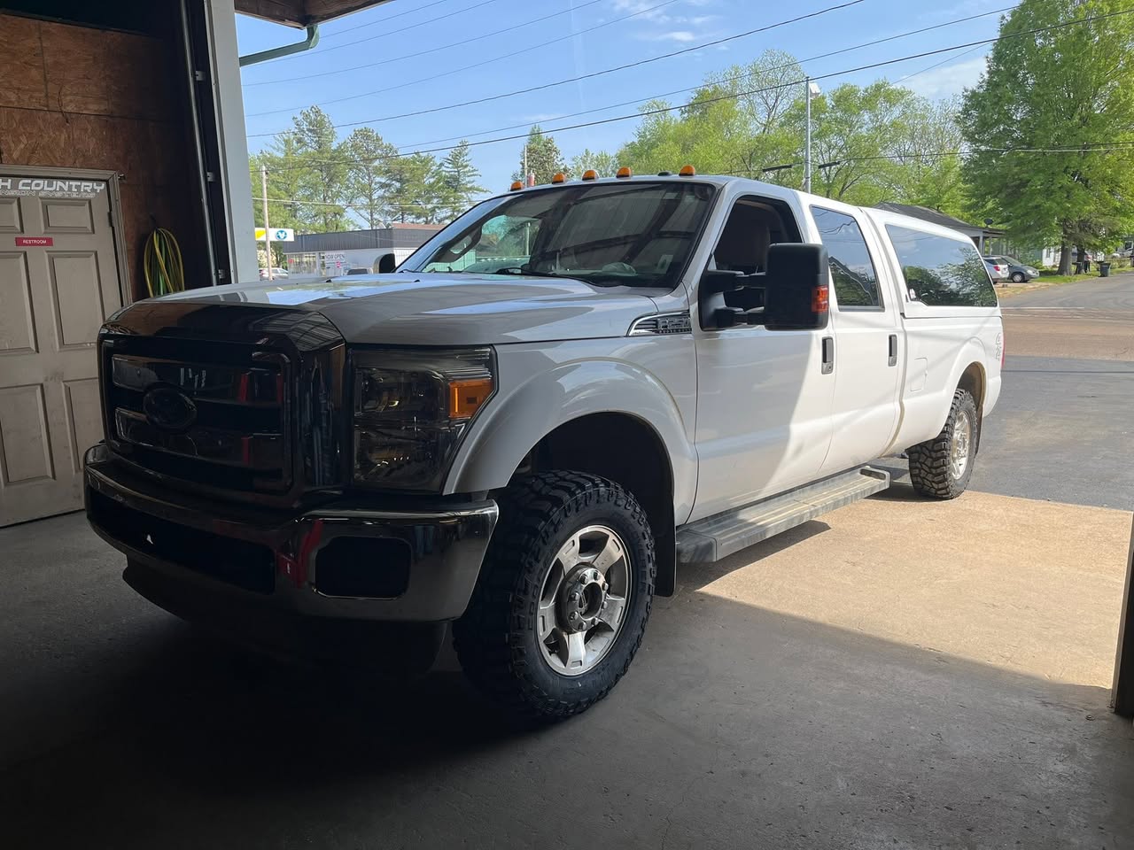A pickup wheel and tire project shared by J-Byrd Automotive